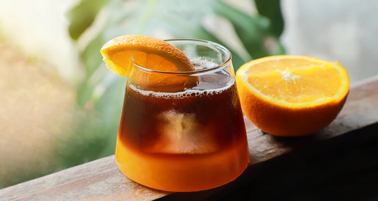 Espresso mit Orangensaft